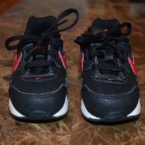Nike toddler shoes sz 7c